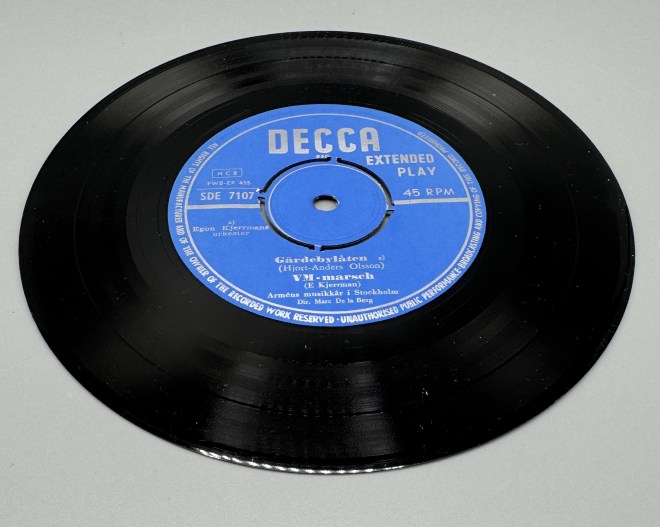 Decca d7